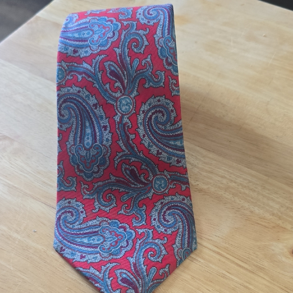 Paisley Red and Blue Men's Tie